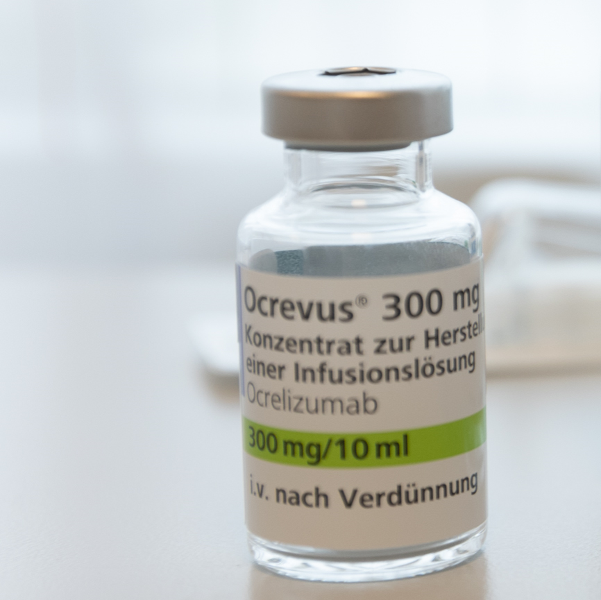 amsterdam-umc-locatie-vumc-uitstellen-van-ocrelizumab-geeft-andere-b